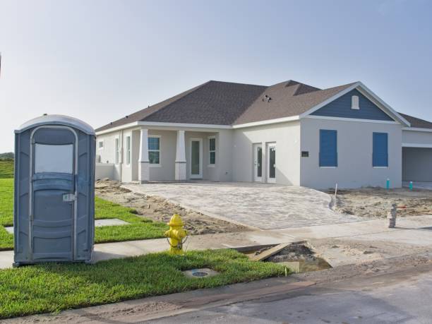 Best Portable toilet rental cost  in Petoskey, MI